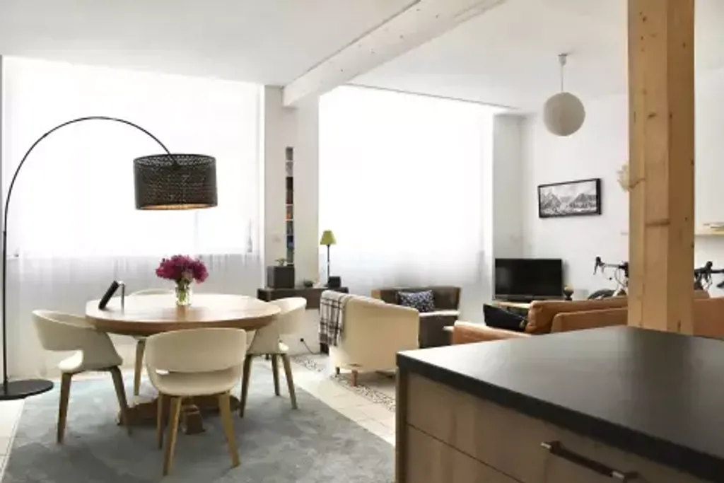 Achat appartement à vendre 3 pièces 65 m² - Lyon 1er arrondissement