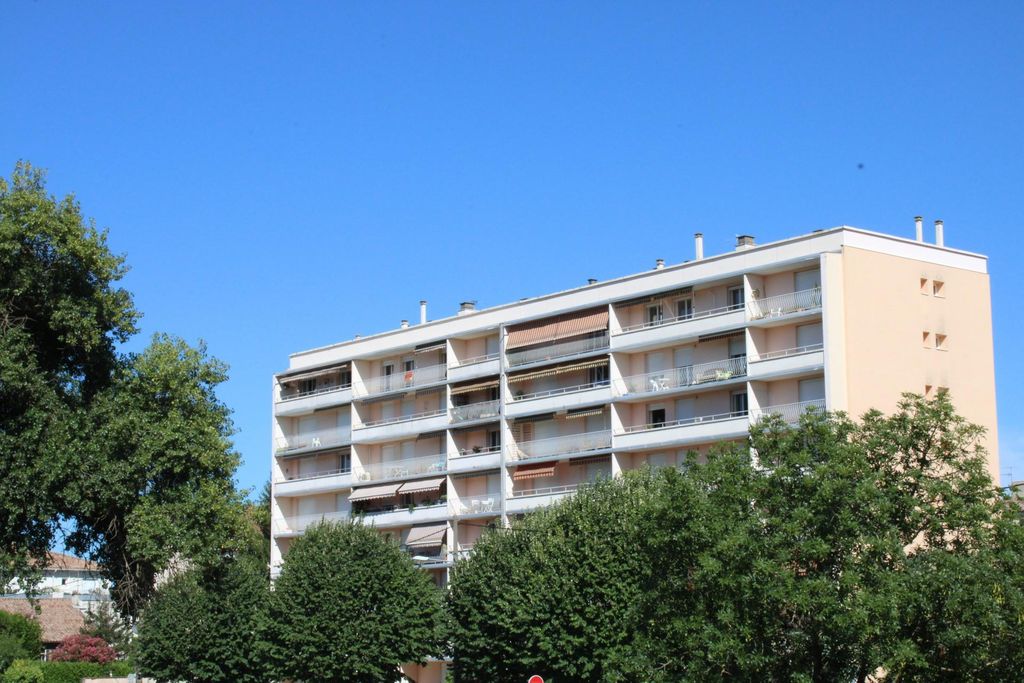 Achat appartement à vendre 5 pièces 89 m² - Montélimar