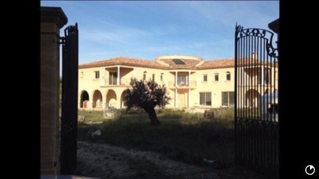 Achat maison à vendre 4 chambres 408 m² - Aix-en-Provence