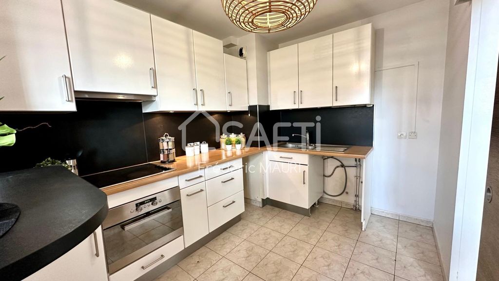 Achat appartement 4 pièce(s) Courbevoie