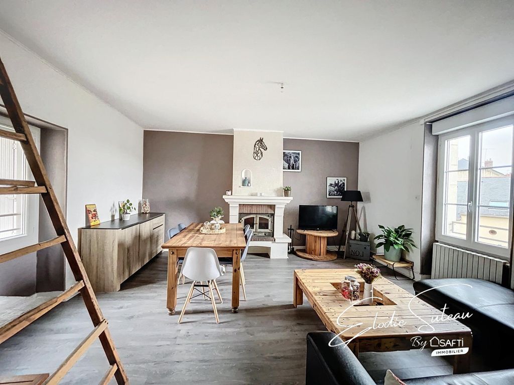 Achat maison à vendre 5 chambres 180 m² - Le Lion-d'Angers