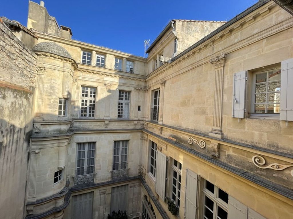 Achat appartement à vendre 4 pièces 90 m² - Arles