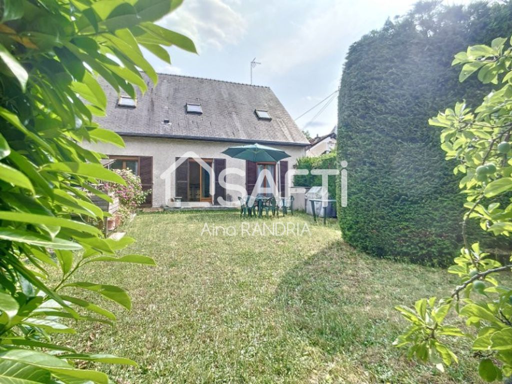 Achat maison à vendre 5 chambres 177 m² - Fontenay-sous-Bois