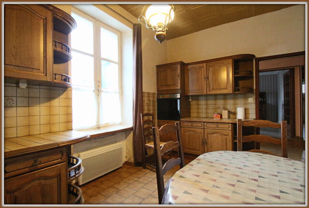 Achat maison à vendre 3 chambres 119 m² - Luché-Pringé