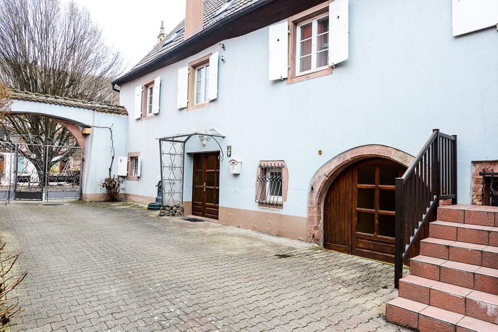 Achat maison à vendre 4 chambres 173 m² - Turckheim