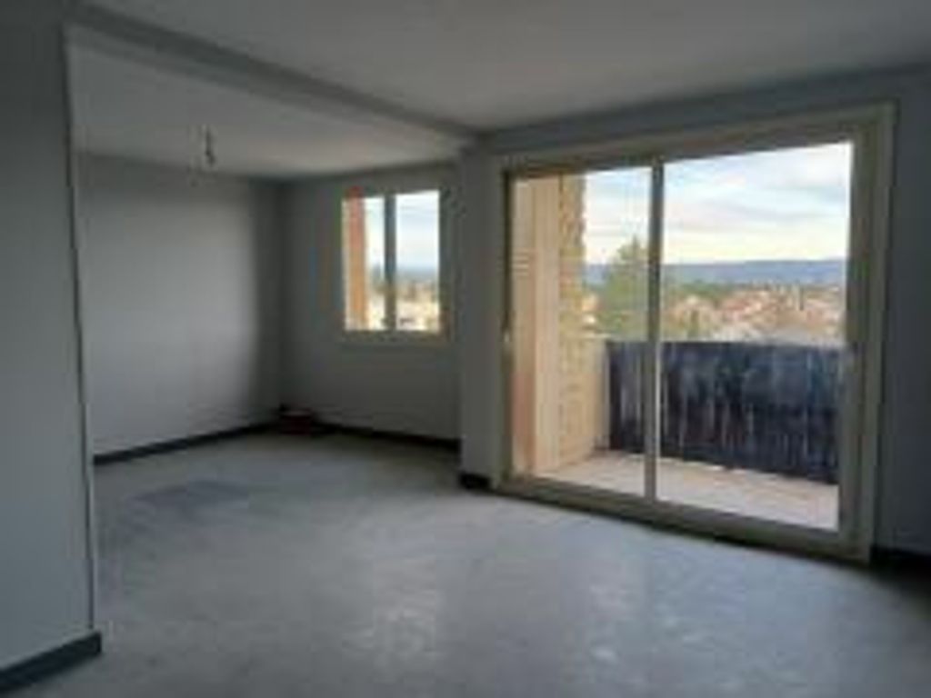 Achat appartement à vendre 3 pièces 63 m² - Carpentras