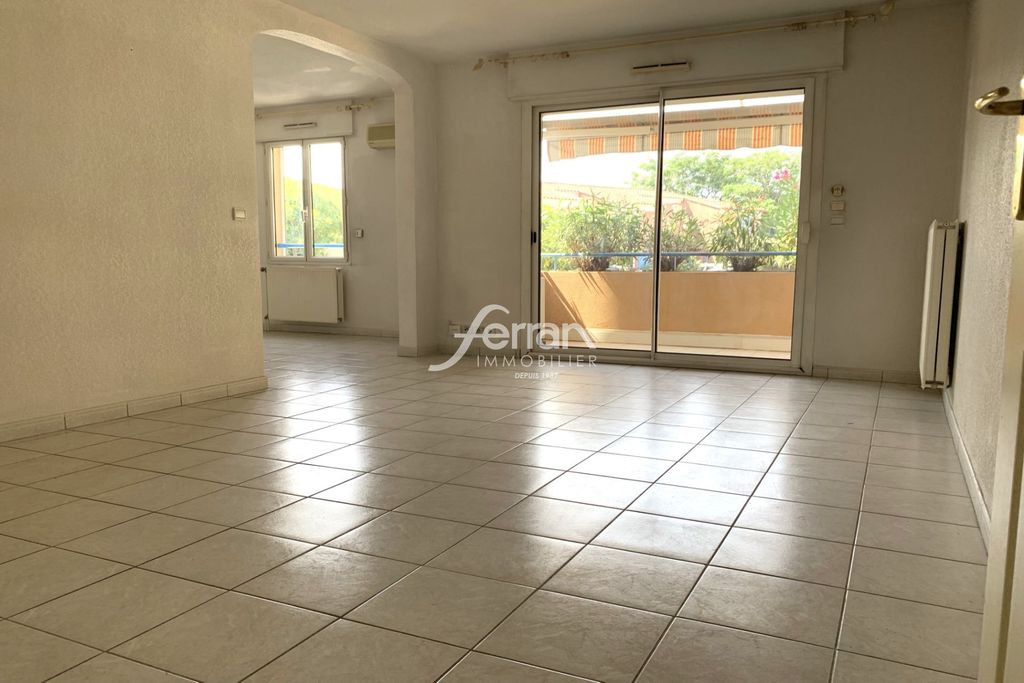 Achat appartement à vendre 4 pièces 75 m² - Draguignan