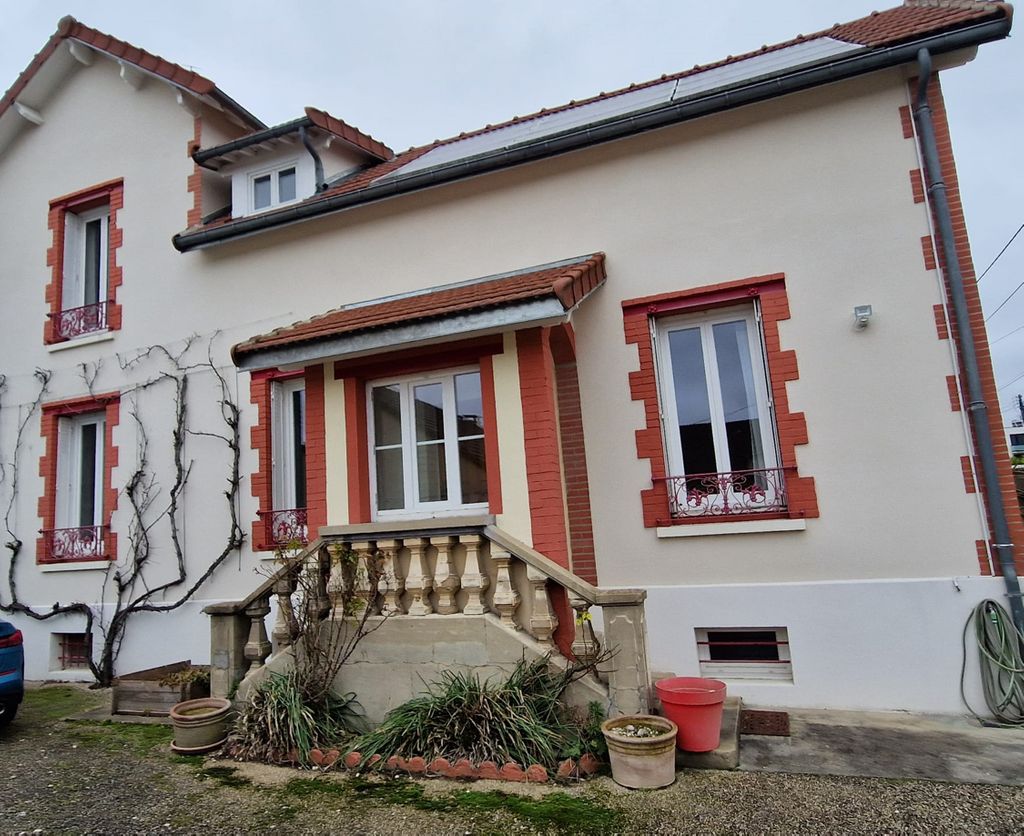 Achat maison à vendre 4 chambres 121 m² - Gargenville