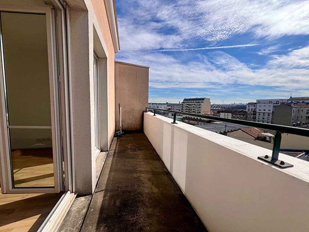 Achat appartement à vendre 3 pièces 54 m² - Saint-Denis