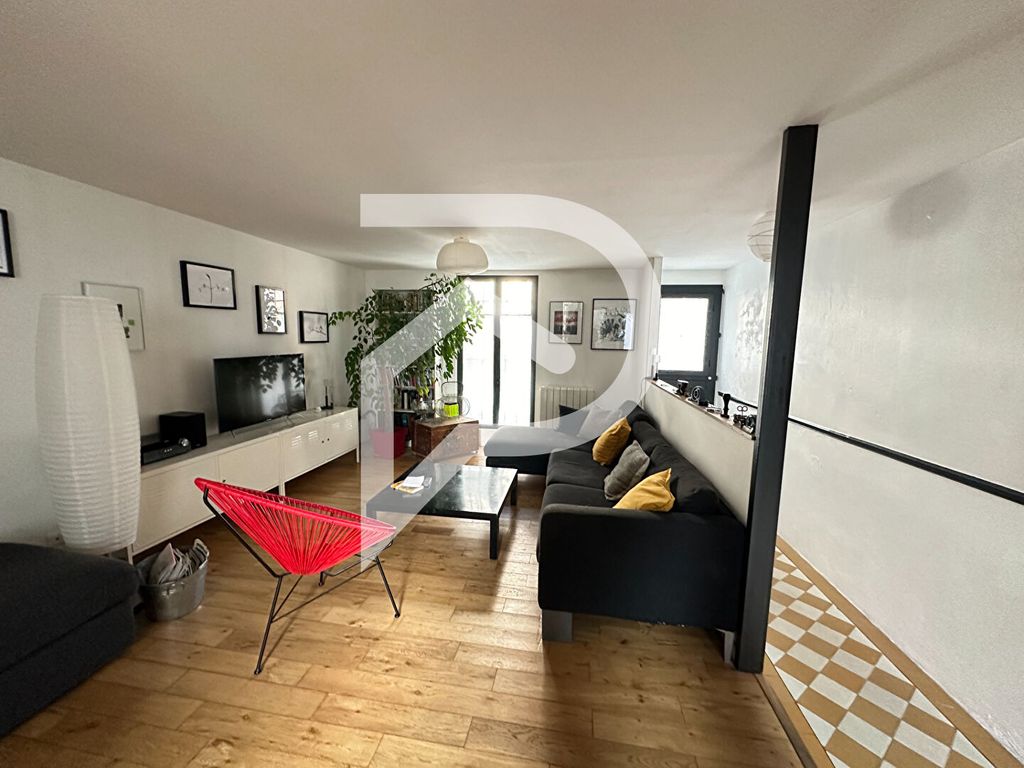 Achat maison à vendre 3 chambres 106 m² - Villejuif