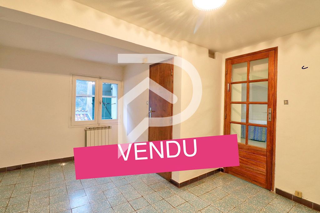 Achat maison à vendre 2 chambres 100 m² - Esparron-de-Verdon