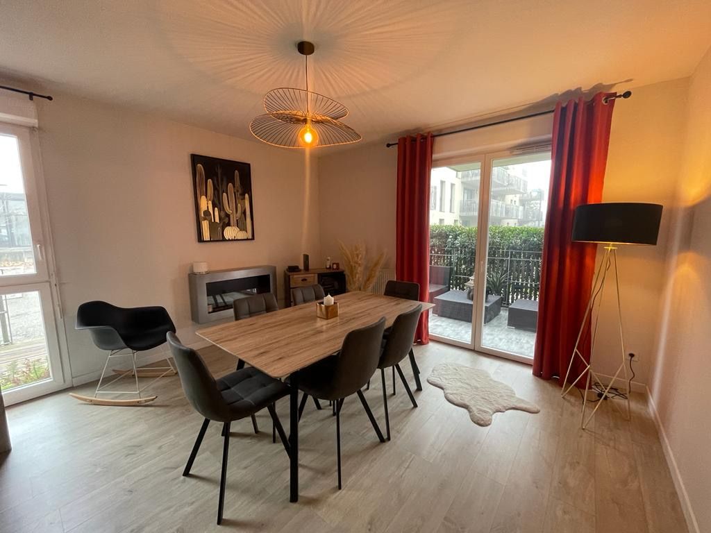 Achat appartement à vendre 3 pièces 61 m² - Cenon
