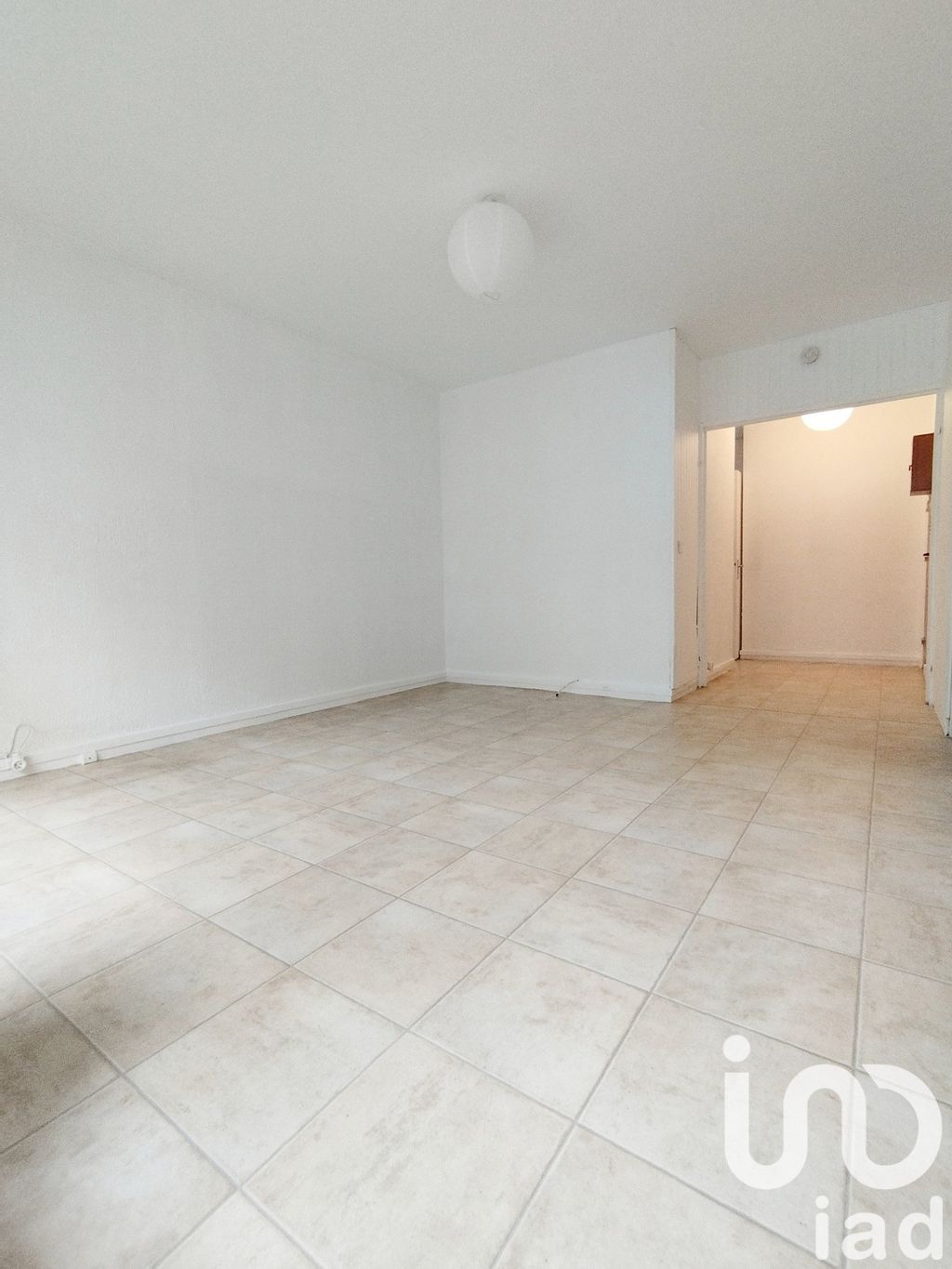 Achat appartement à vendre 2 pièces 46 m² - Les Ulis