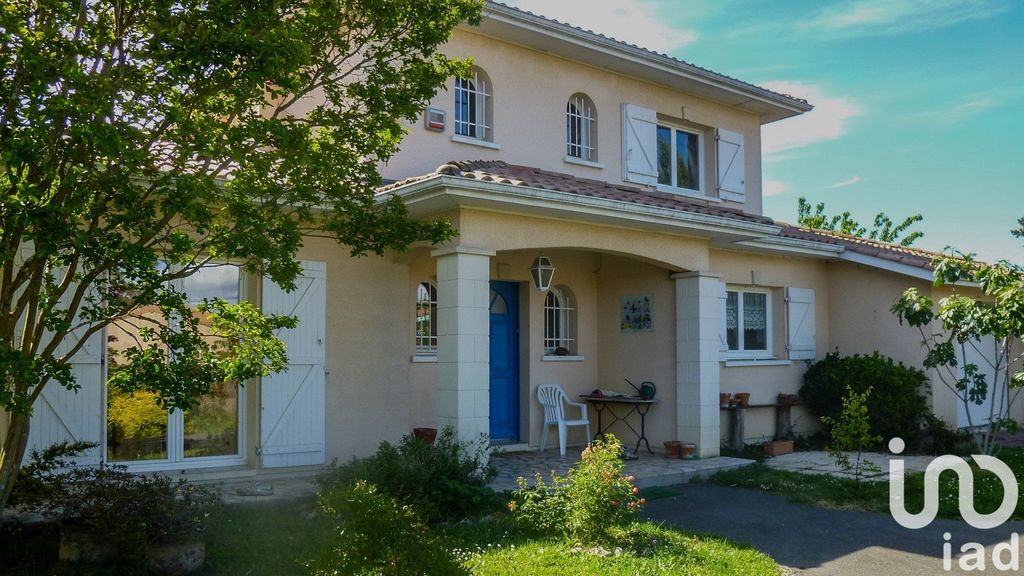 Achat maison à vendre 4 chambres 150 m² - Gujan-Mestras