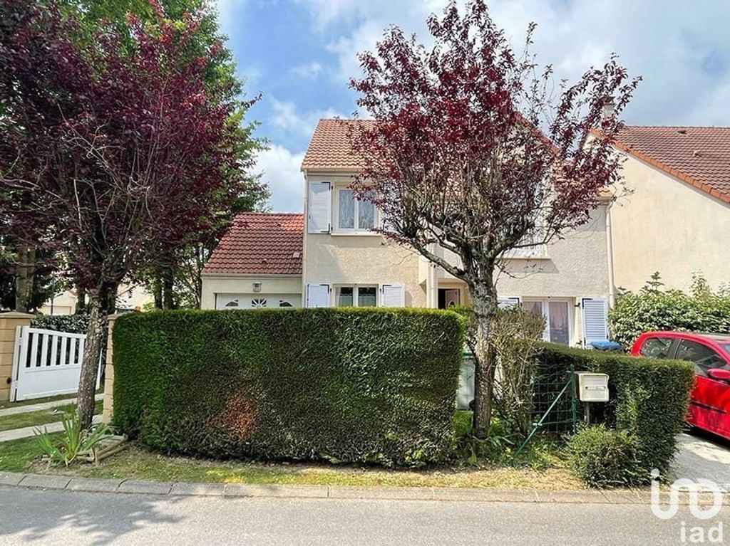 Achat maison à vendre 4 chambres 121 m² - Serris