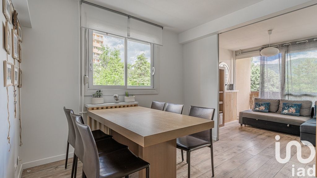 Achat appartement à vendre 5 pièces 87 m² - Sassenage