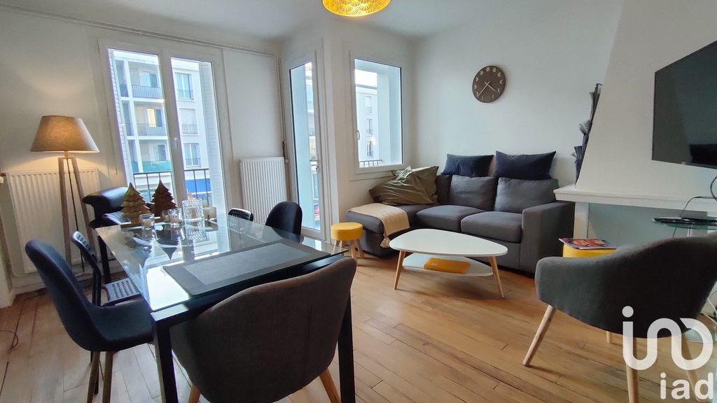 Achat appartement à vendre 3 pièces 67 m² - Royan