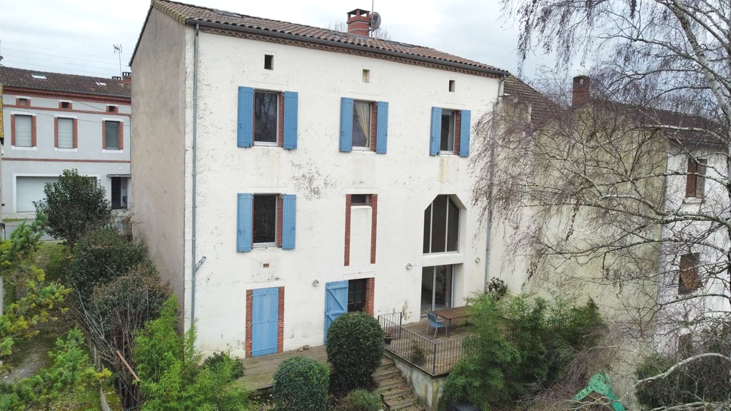 Achat maison à vendre 6 chambres 200 m² - Albi