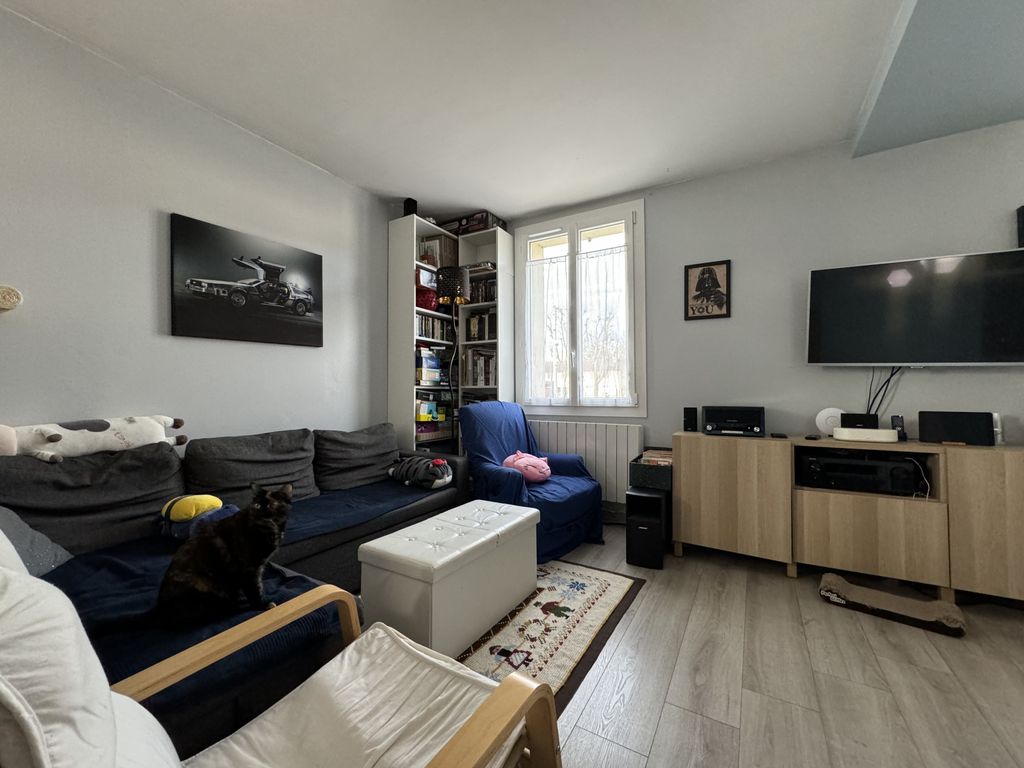 Achat appartement à vendre 2 pièces 49 m² - Vémars