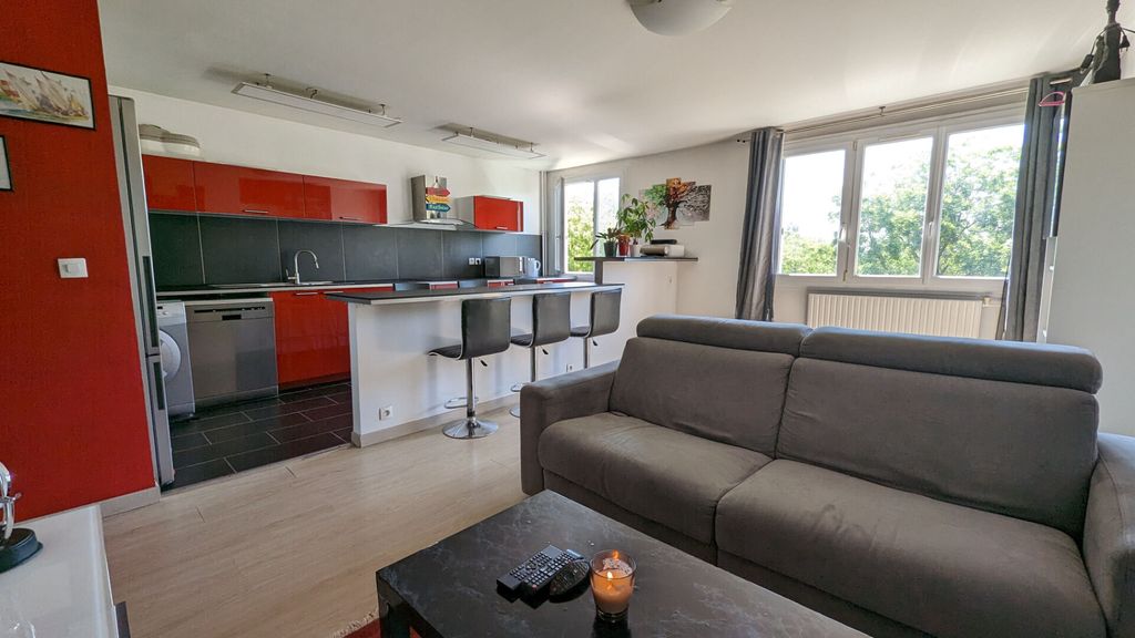 Achat appartement à vendre 3 pièces 65 m² - Saint-Denis