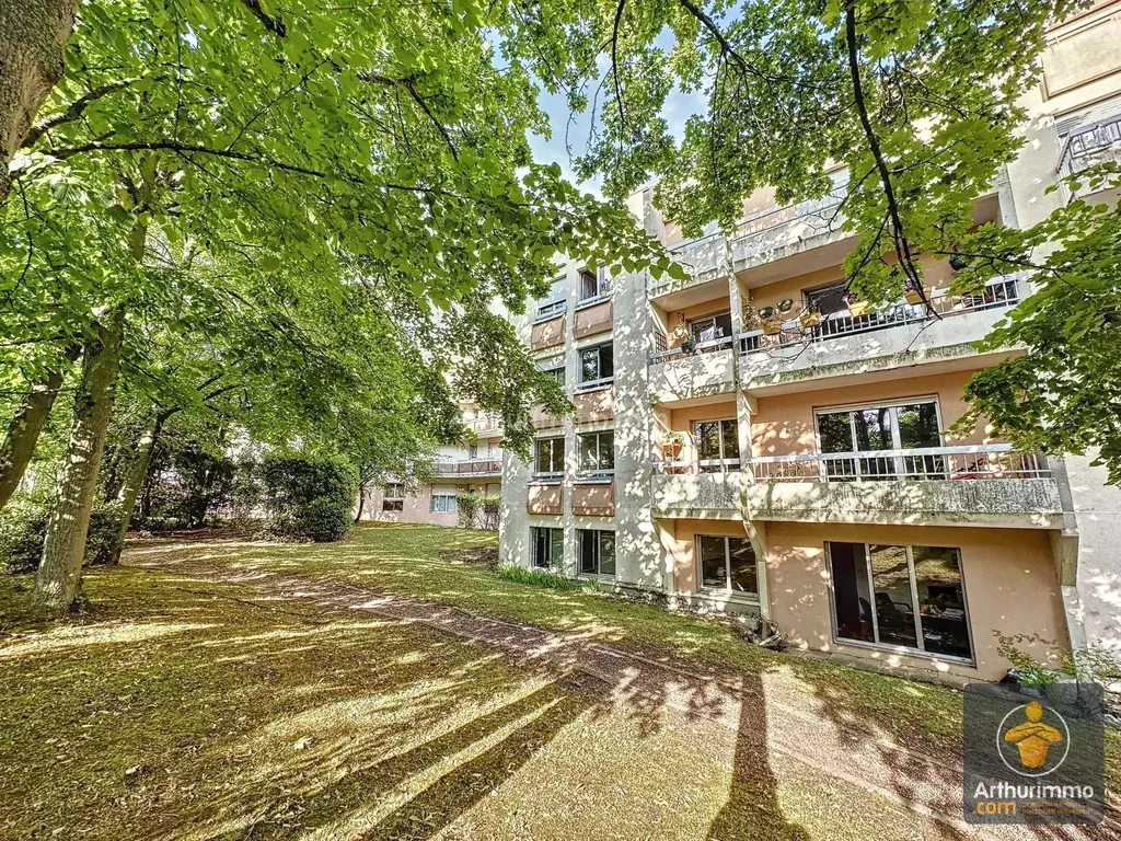Achat appartement à vendre 3 pièces 69 m² - Ermont
