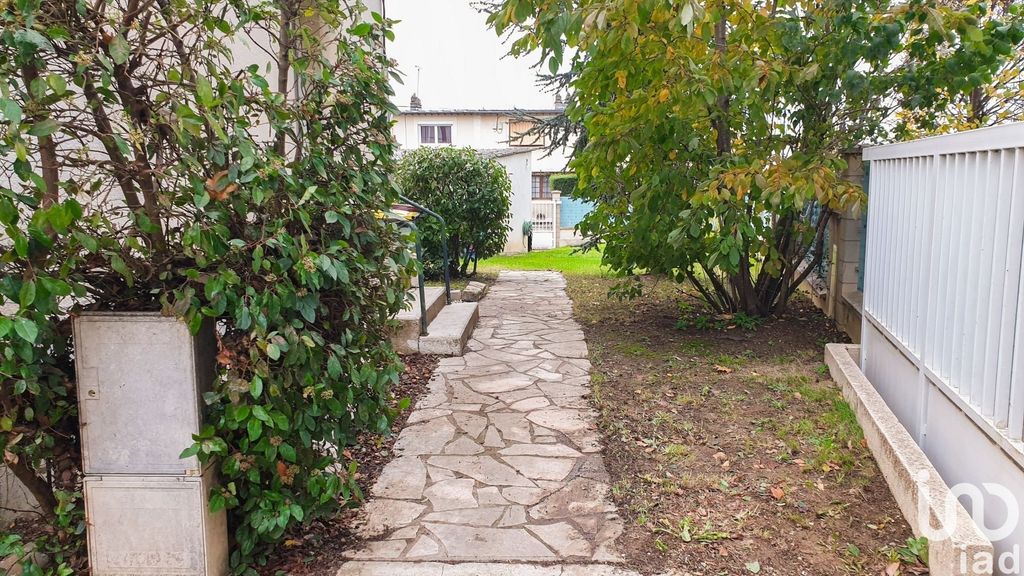 Achat maison à vendre 3 chambres 70 m² - Corbeil-Essonnes