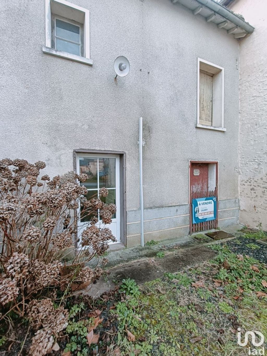 Achat maison à vendre 1 chambre 60 m² - Saint-Martin-de-Sanzay