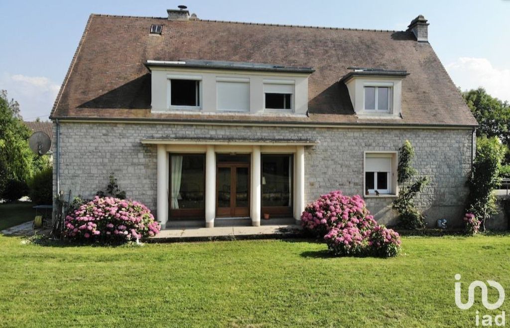 Achat maison à vendre 5 chambres 202 m² - La Meauffe