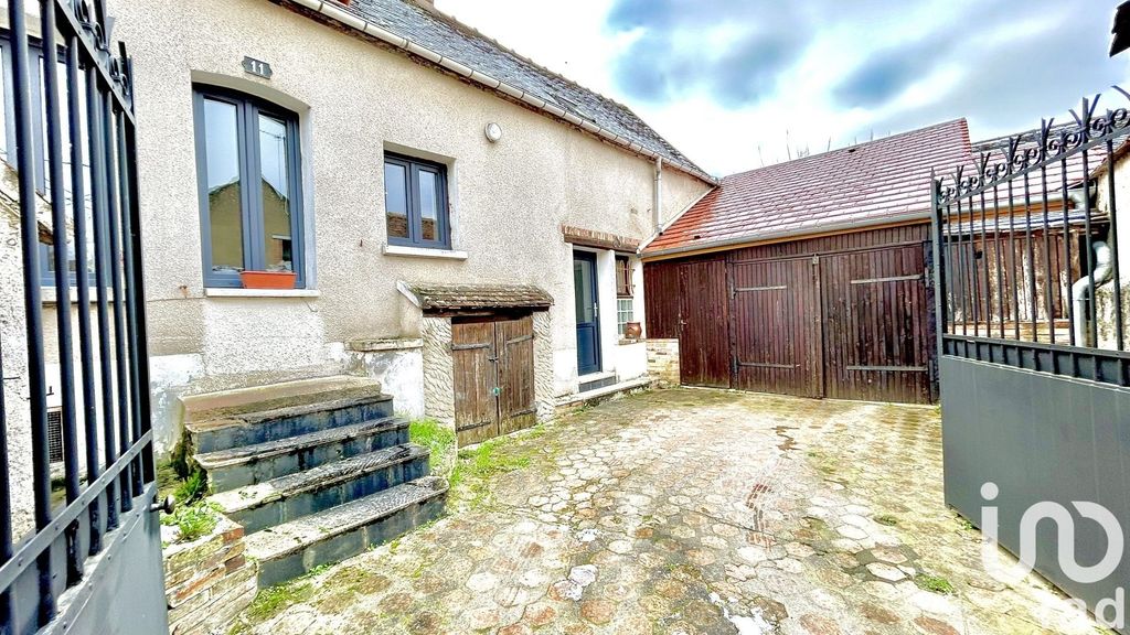 Achat maison à vendre 3 chambres 97 m² - Pont-sur-Yonne