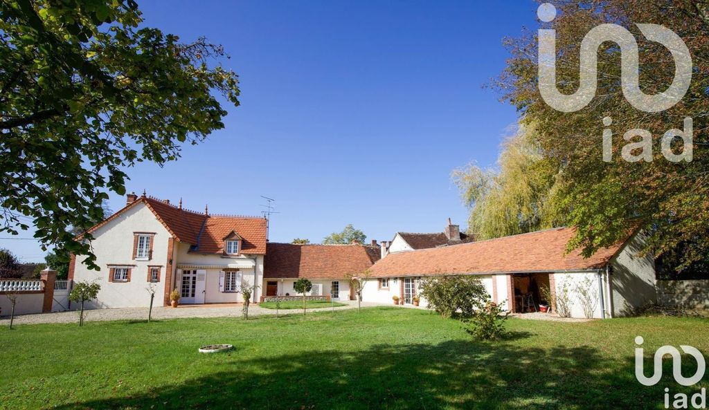 Achat maison à vendre 3 chambres 151 m² - Varennes-Changy