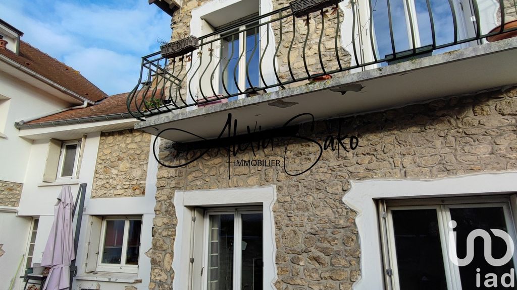 Achat maison à vendre 3 chambres 80 m² - Vernouillet