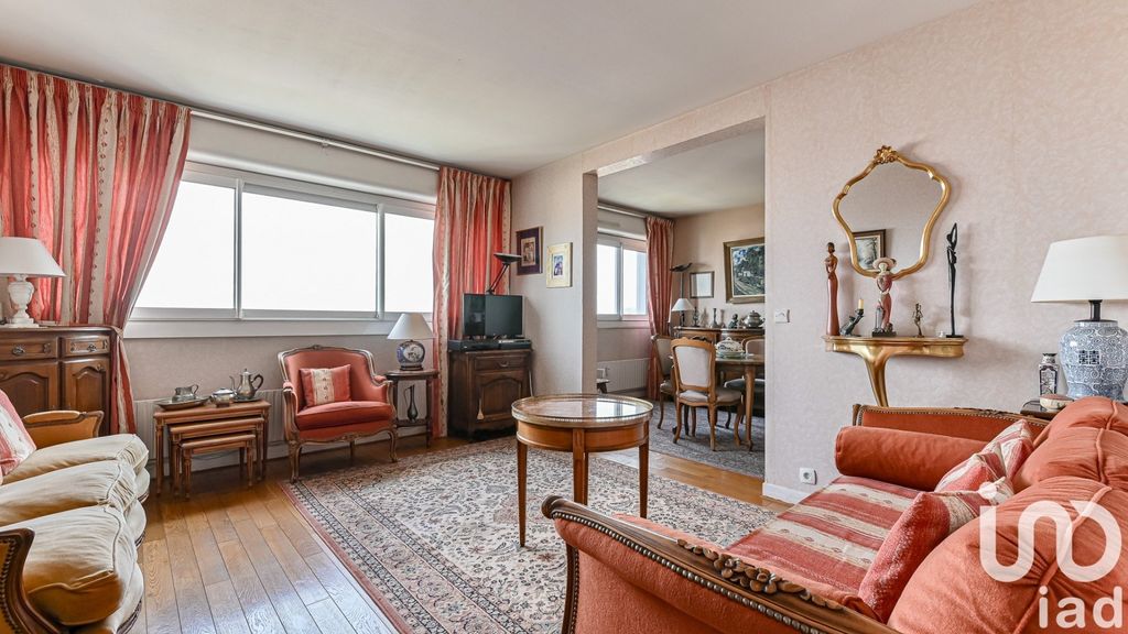 Achat appartement à vendre 4 pièces 81 m² - La Garenne-Colombes