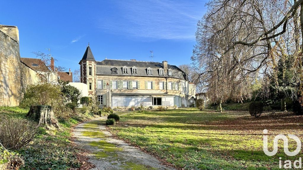 Achat maison à vendre 5 chambres 485 m² - Compiègne