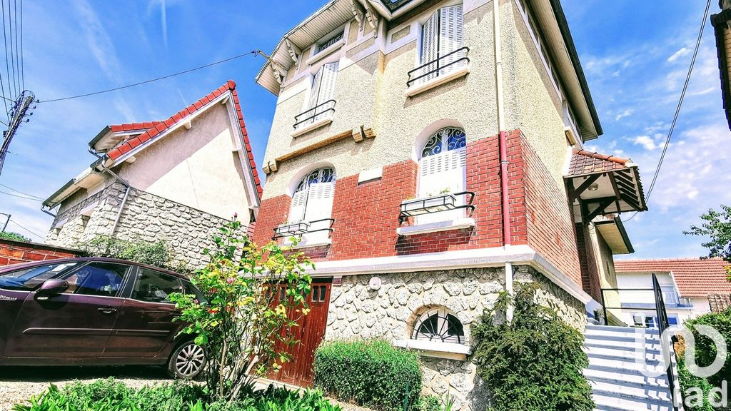 Achat maison à vendre 5 chambres 128 m² - Conflans-Sainte-Honorine