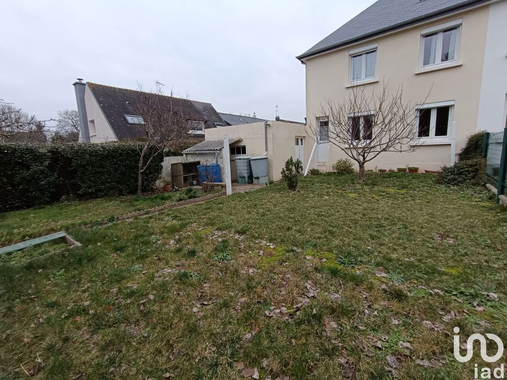 Achat maison à vendre 3 chambres 72 m² - Chartres-de-Bretagne