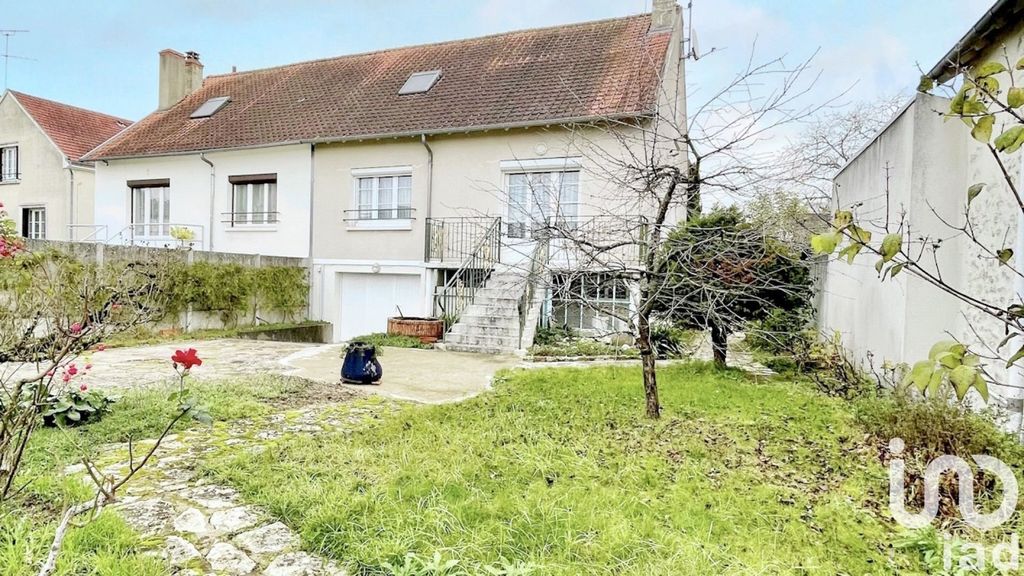 Achat maison à vendre 3 chambres 96 m² - Fleury-les-Aubrais