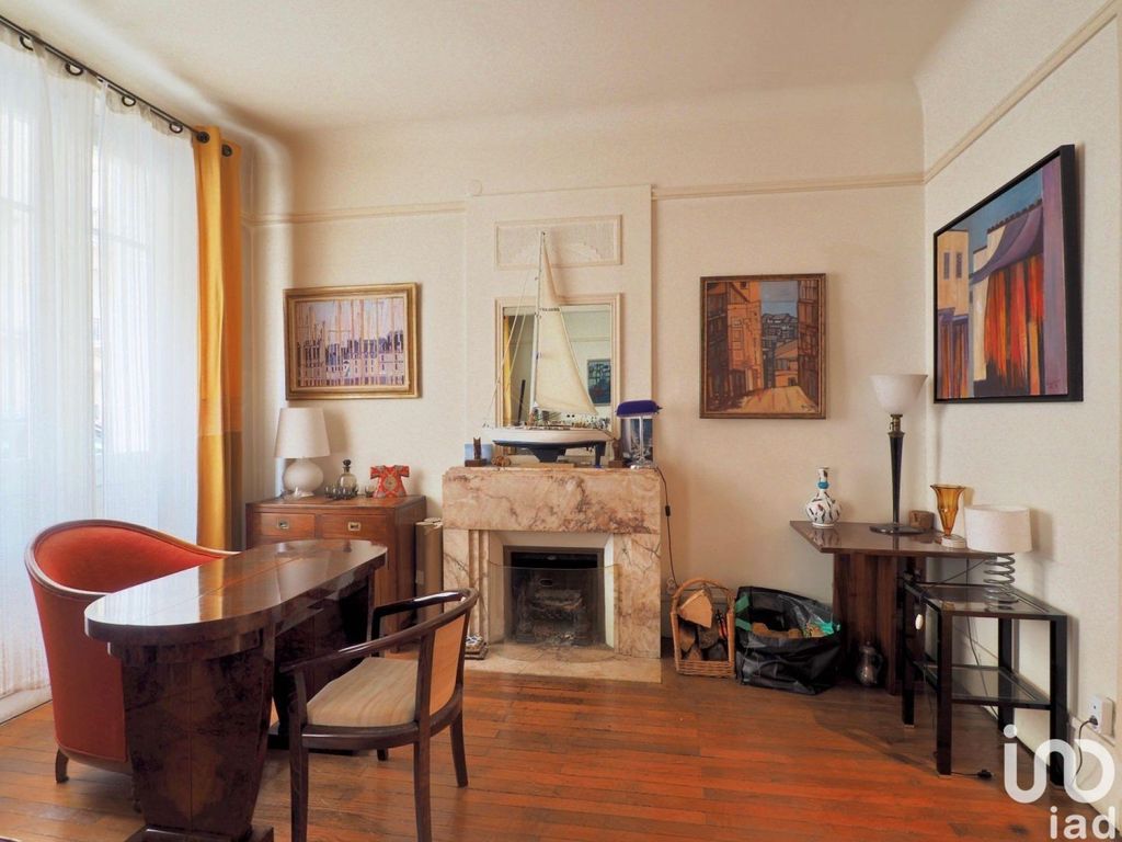 Achat appartement à vendre 4 pièces 80 m² - Paris 15ème arrondissement