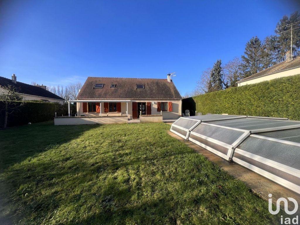 Achat maison à vendre 4 chambres 137 m² - Boinville-le-Gaillard