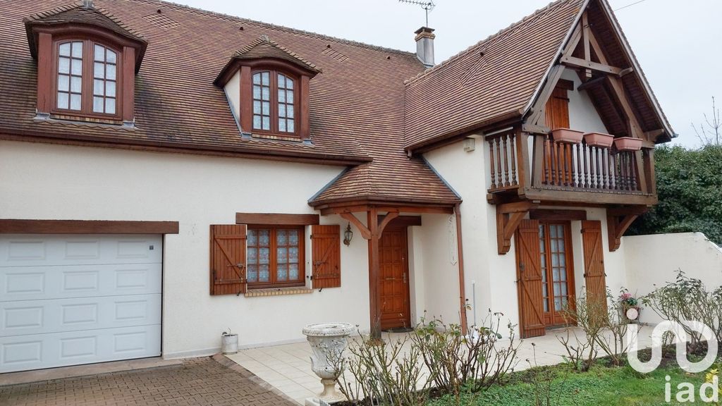 Achat maison à vendre 5 chambres 165 m² - Chelles