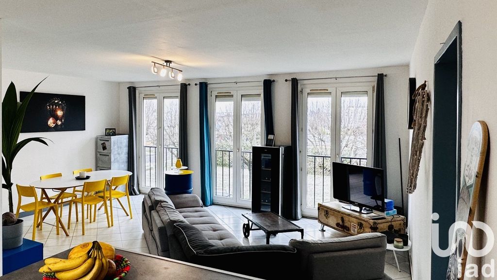 Achat appartement à vendre 5 pièces 81 m² - Orléans