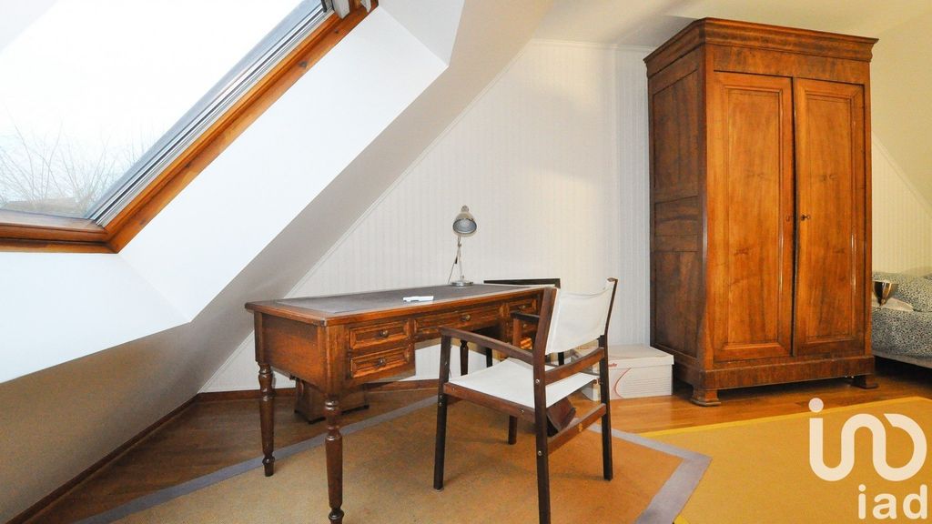 Achat maison à vendre 4 chambres 126 m² - La Chapelle-Saint-Aubin