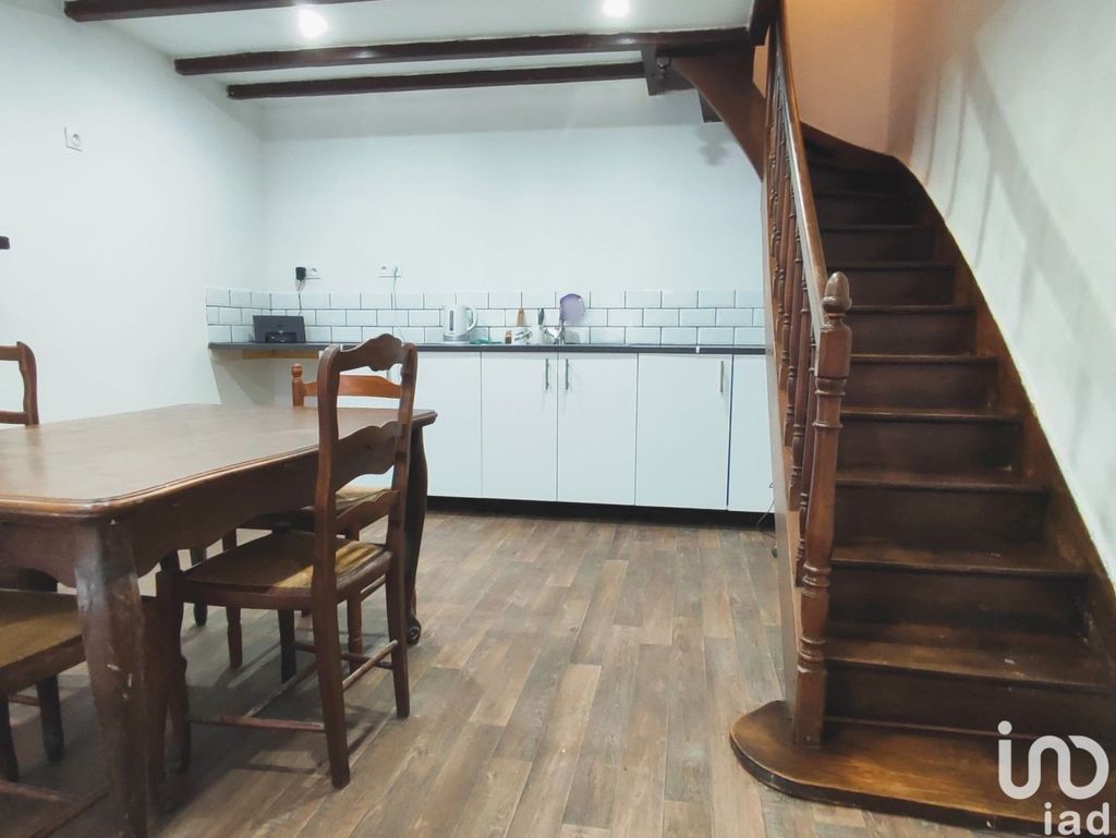 Achat maison à vendre 3 chambres 89 m² - Confolens
