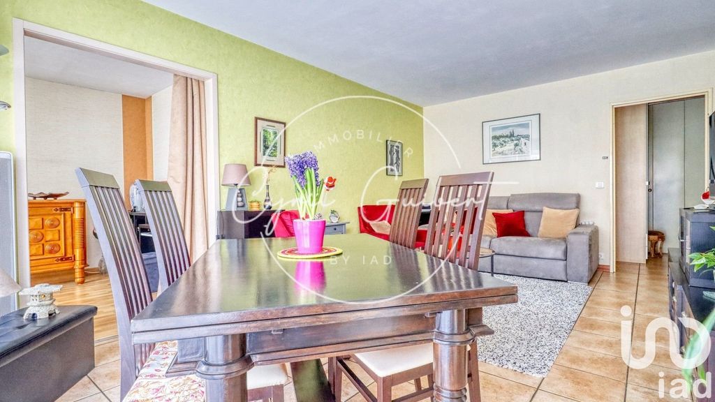 Achat appartement à vendre 4 pièces 83 m² - Noisy-le-Grand