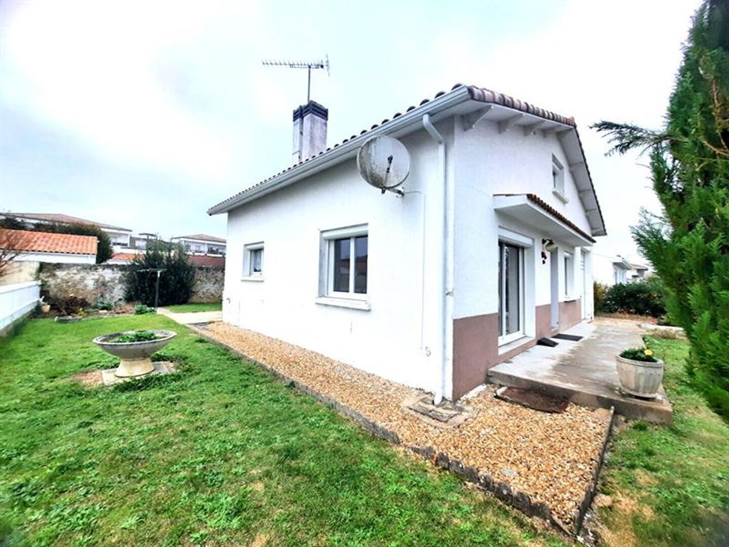 Achat maison à vendre 3 chambres 100 m² - Saujon