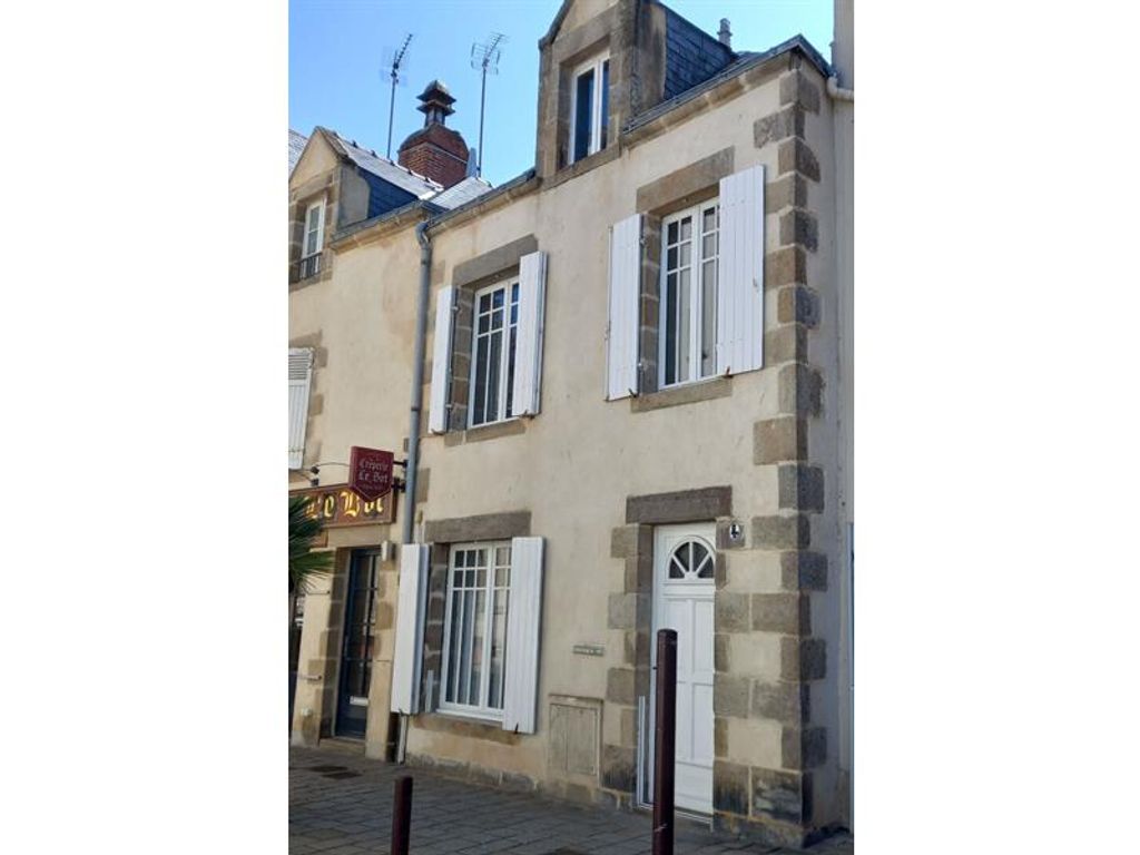 Achat maison à vendre 4 chambres 117 m² - Le Croisic