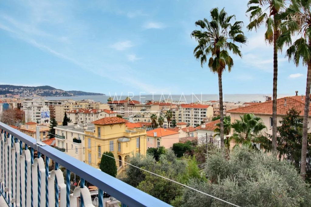 Achat appartement à vendre 4 pièces 109 m² - Nice