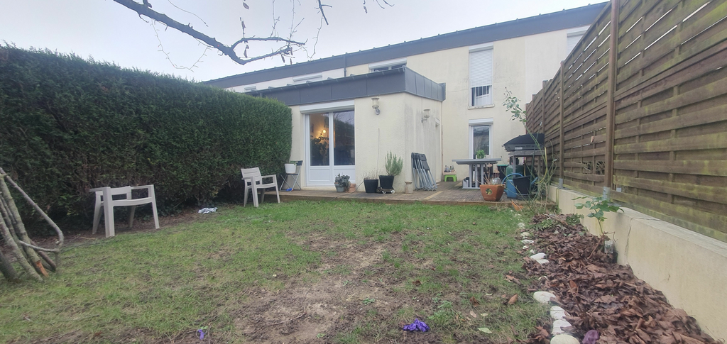 Achat maison à vendre 4 chambres 89 m² - Menucourt