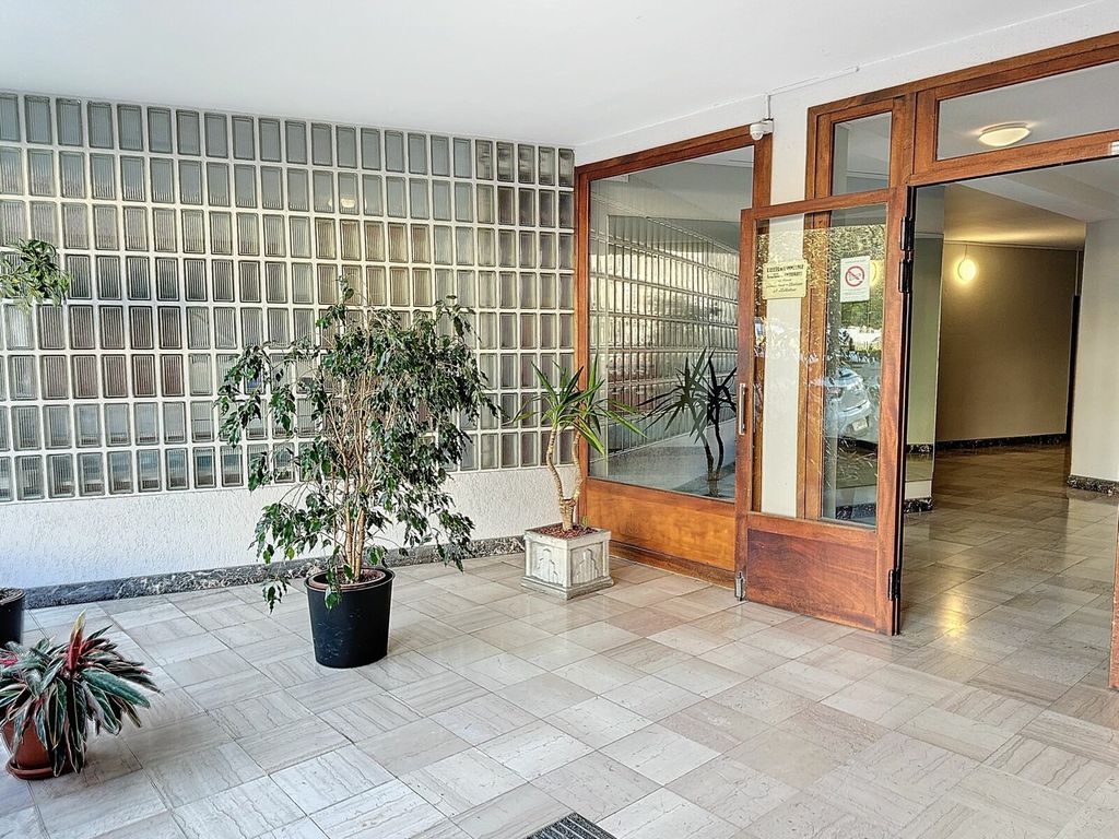 Achat appartement à vendre 2 pièces 61 m² - Pau