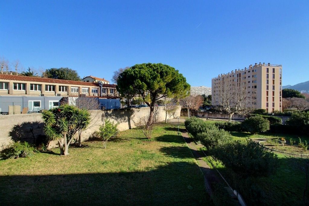Achat appartement à vendre 4 pièces 73 m² - Marseille 11ème arrondissement