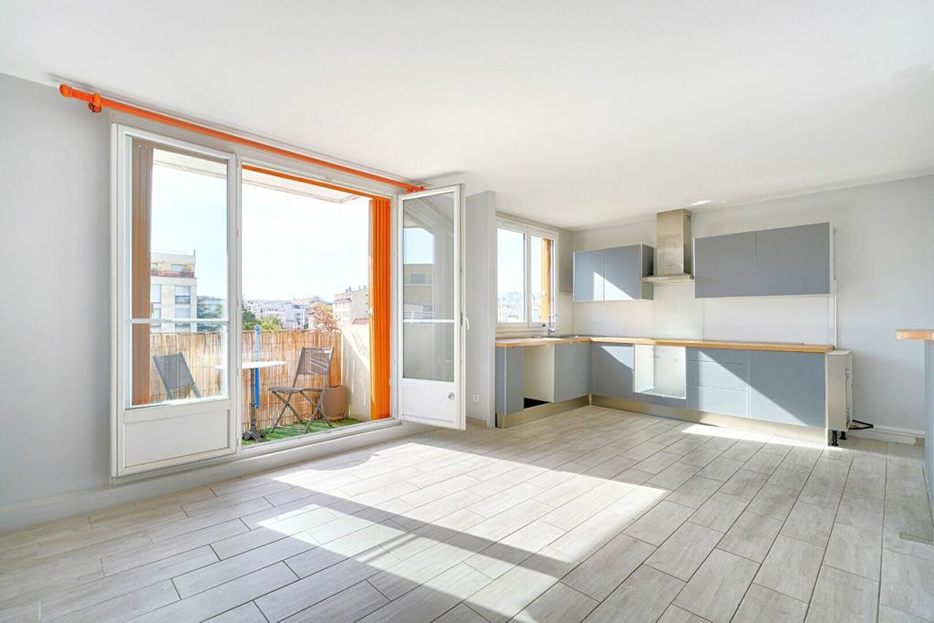 Achat appartement à vendre 4 pièces 64 m² - Vanves
